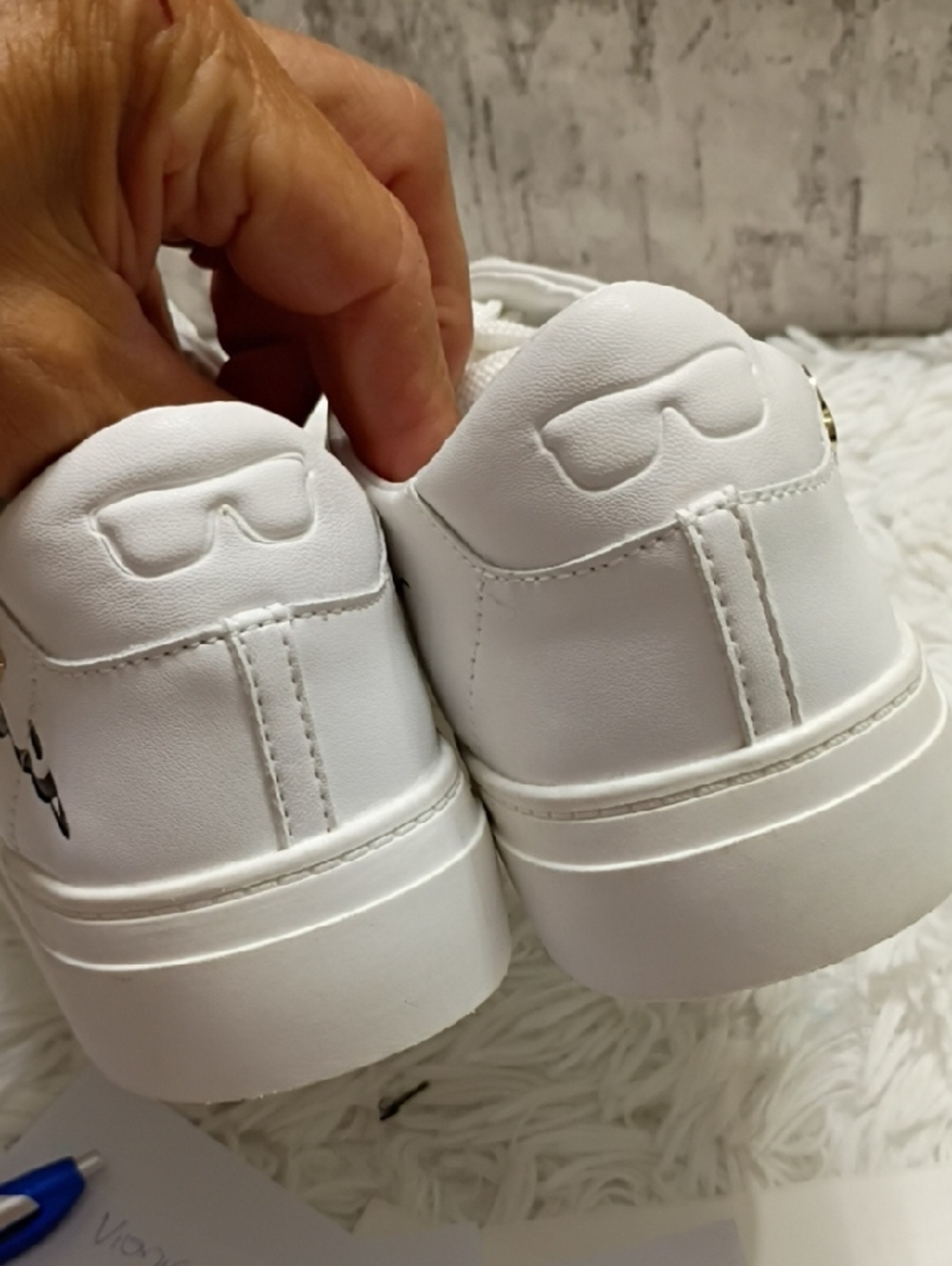 Karl Lagerfeld Cate Ikonic Sneakers Women's Sz 7m 🆕 $149 - Picture 9 of 11
